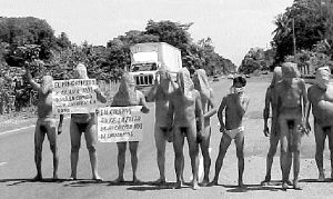 chiapas-protestan-desnudos-jpg