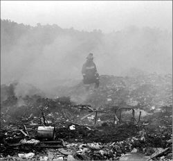 incendio-basurero-2-bombero