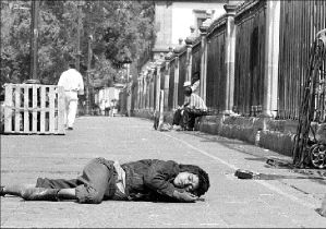 vc-indigente-duerme