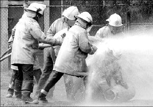 unam_bomberos1