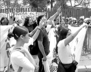 unam_protesta_inf1