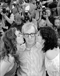 WOODY ALLEN BESO