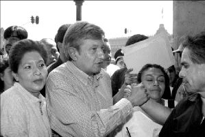 lopez_obrador_64d