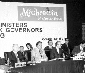 MICHOACAN PAGA