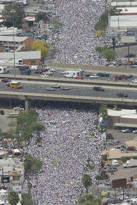 "¡Si se puede!", coro multitudinario