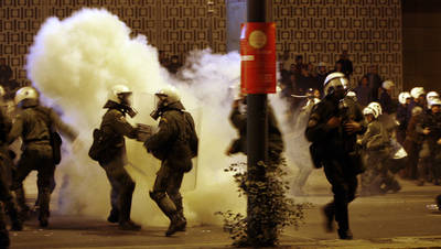 REPRESION EN ATENAS