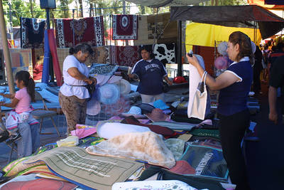 El tianguis de la colonia San Felipe, en la mira 