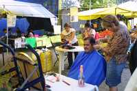 Aspecto de la primera Jornada Cultural por los Nuestros que se lleva a cabo en el parque Tepito Martes de Arte, donde se realizan diversas actividades comunitarias