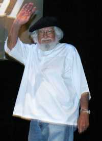 Ernesto Cardenal, anteayer, en el Foro Cultural Coyoacanense