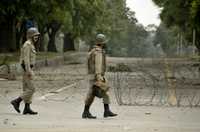 Militares en los alrededores de la Mezquita Roja de Islamabad