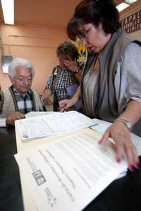 En enero de 2004 entró en vigor la Ley General de Salud, que incluye el Seguro Popular para las personas que no cuentan con seguridad social