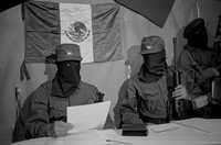 Comandantes del Ejército Popular Revolucionario durante una entrevista, en foto de archivo