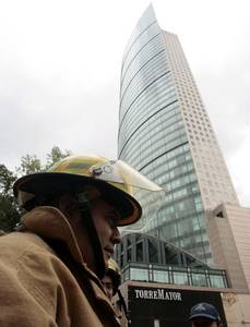 Bomba en la Torre Mayor