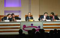 Guillermo Ortiz, Guillermo Prieto, el presidente Felipe Calderón, Agustín Carstens y Carlos Gómez, ayer en la inauguración de la Convención del Mercado de Valores, en la ciudad de México