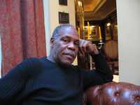 El cine es el pan de la imaginación, afirma Danny Glover