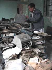 El centro INAH-Veracruz se ha dado a la tarea de rescatar el archivo del sindicato de trabajadores de la fábrica de Río Blanco, Veracruz. Además de documentos, de la sede sindical fueron robados objetos de gran valor económico e histórico, como banderas de huelga bordadas con hilo de oro, nichos antiguos de cedro y ébano, así como  esculturas y relojes de bronce y metales preciosos