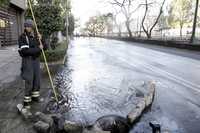 La fuga de agua en Ejército Nacional y Calderón de la Barca, en Polanco