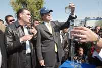 El jefe de Gobierno capitalino, Marcelo Ebrard, puso en marcha la planta de tratamiento de agua Cerro de la Estrella, en Iztapalapa