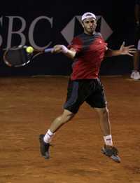 El peruano Luis Horna derrotó al argentino Agustín Calleri en el Abierto Mexicano