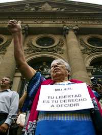 Protesta de mujeres que reclaman derechos, en imagen de archivo