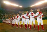 Ceremonia inaugural del juego entre los Diablos Rojos del México y los Guerreros de Oaxaca, ayer en el Foro Sol