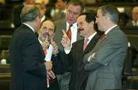 Los senadores Pablo Gómez, Gustavo Madero, Juan Bueno Torio y José González Morfín durante la sesión de ayer