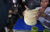 Tortillería en la colonia Santa Cruz Atoyac, en la ciudad de México