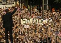 El candidato demócrata a la presidencia de Estados Unidos, Barack Obama, durante el mitin del jueves pasado en Berlín, Alemania