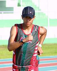 Éder Sánchez, quien inició su carrera a los 11 años de edad, tiene en la marcha una herencia familiar