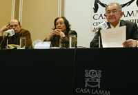 Ángel Guerra, Ifigenia Martínez y Javier Jiménez, durante el foro en Casa Lamm