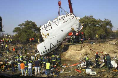 "No quedó nada que se parezca a un avión"