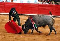 Jeronimo, el triunfador de la segunda corrida de la temporada grande en la Plaza Mexico