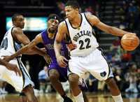 Rudy Gay, de los Grizzlies de Memphis, anotó 22 puntos en el encuentro contra los Kings de Sacramento