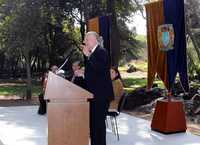 Una sociedad que no se preocupa por preservar y asegurar la sustentabilidad está condenada a fracasar, dijo el rector de la UNAM, José Narro Robles, en la Semana Nacional por la Conservación