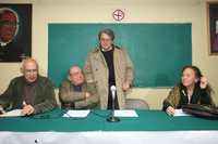 Gilberto López y Rivas, Samuel Ruiz , Carlos Montemayor y Rosario Ibarra, ayer en conferencia