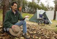 El ecologista Roberto Vidales anunció ayer que terminó la huelga de hambre que comenzó el sábado pasado, para evitar la construcción de los pasos a desnivel en las Lomas