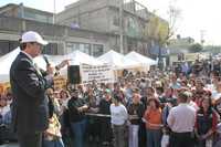 Marcelo Ebrard Casaubon durante la reunión con vecinos de los Pedregales, en Coyoacán