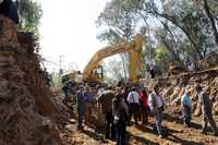 Vecinos de las Lomas de Chapultepec, durante una de las acciones contra la construcción de un paso a desnivel en Palmas y Reforma