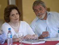 El presidente de Brasil, Luiz Inacio Lula da Silva, y su jefa de gabinete, Dilma Rousseff, ayer en una reunión del Foro Social Mundial en Belem, Brasil